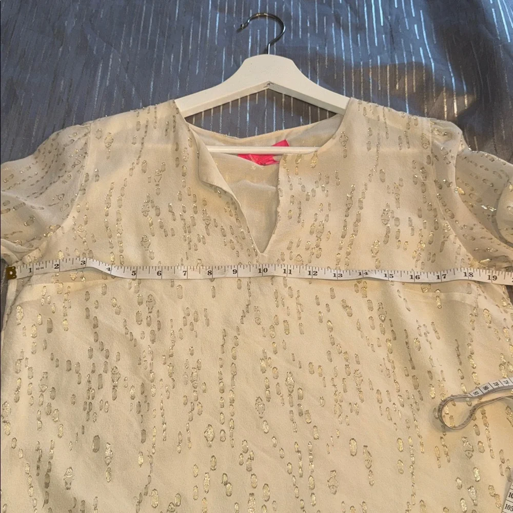 Lilly Pulitzer ELLAREY Cream V-Notch Metallic Dot Silk Blouse Size M - Picture 9 of 12
